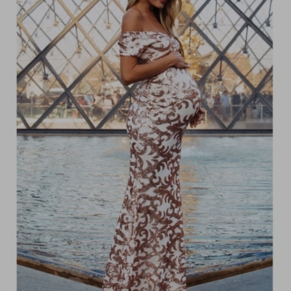 Pinkblush Gold Off-Shoulder Sleeveless Gown